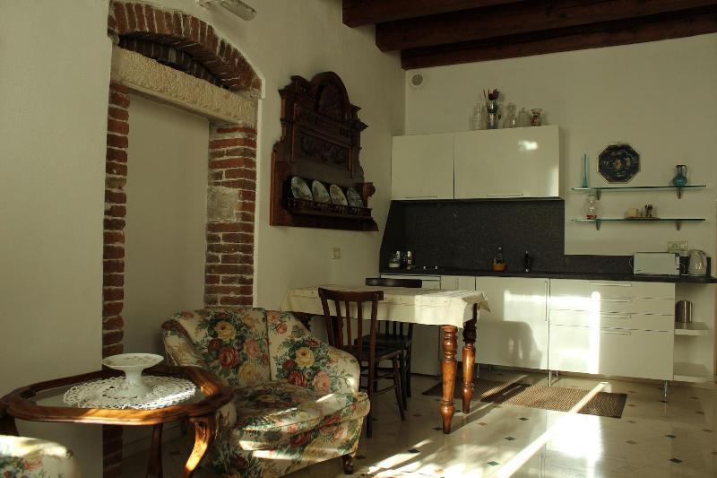 Ferienwohnung Residenza Carducci Centro Storico Verona Exterior foto