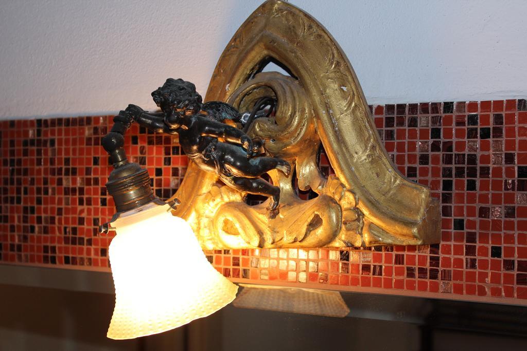 Ferienwohnung Residenza Carducci Centro Storico Verona Zimmer foto