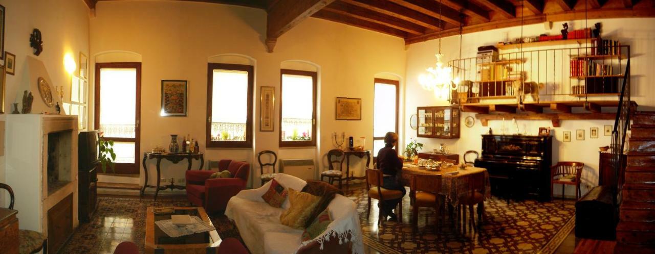 Ferienwohnung Residenza Carducci Centro Storico Verona Exterior foto